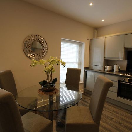 The Warren @ Short Stays Basingstoke Esterno foto